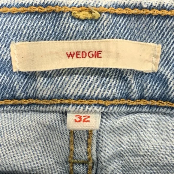 Levi's | Women's Premium Wedgie Icon Fit Light Wash Denim Jeans | Sz 32 - Picture 10 of 16